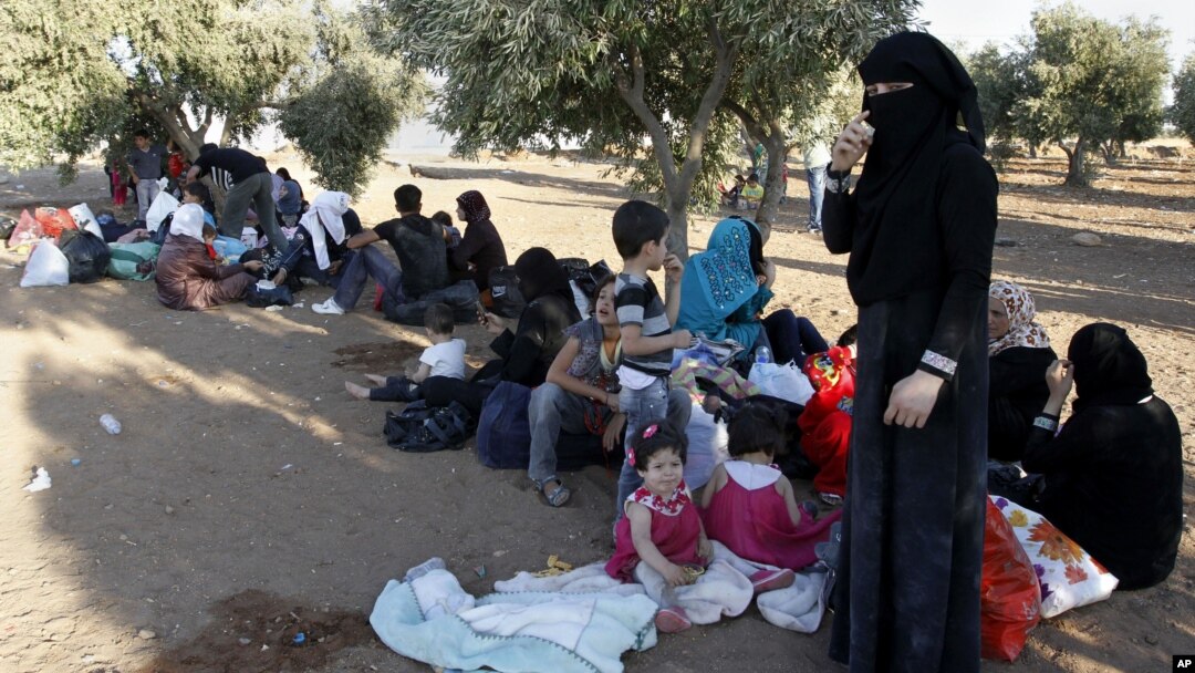 Keamanan di Suriah telah mempersulit upaya badan pangan dunia PBB (WFP) untuk mendistribusikan bantuan pangan bagi para pengungsi Suriah (foto: dok). 