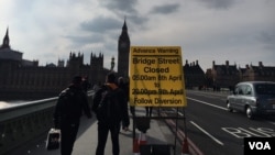 Suasana di London pasca serangan teroris dekat gedung Parlemen Inggris, 23 Maret 2017 (Foto: dok).