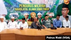 Pengurus Wilayah Nahdlatul Ulama (PWNU) Jawa Timur imbau masyarakat bersabar menunggu hasil penghitungan suara Pemilu oleh KPU dan berdoa untuk kebaikan bangsa Indonesia (foto: VOA/Petrus Riski)