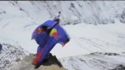 Salto mortal desde el Everest