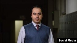 حسین رونقی، فعال مدنی مدافع آزادی بیان