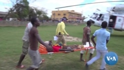 Airlifts Provide Lifeline for Isolated Mozambican Town After Cyclone