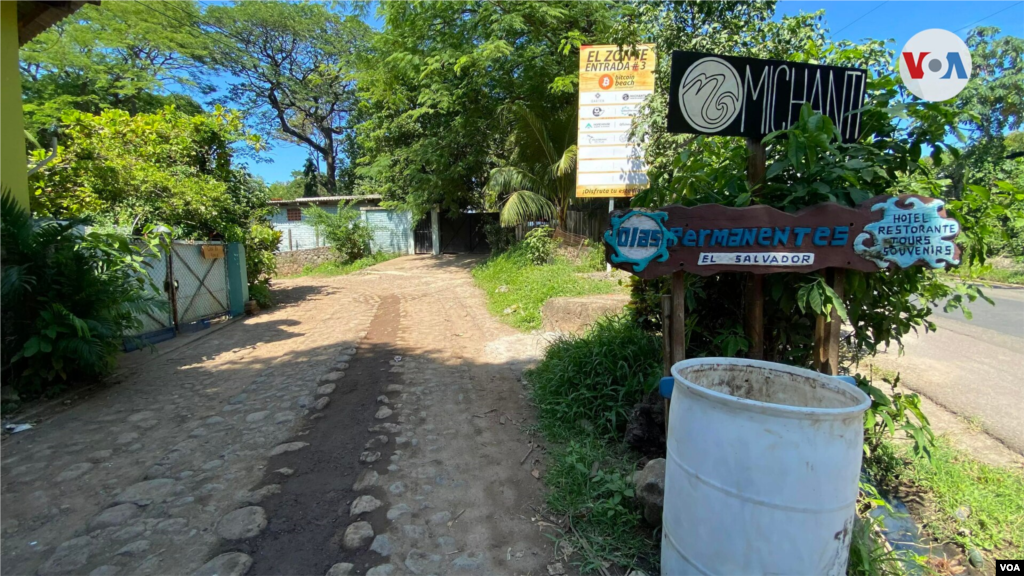 Entrada a El Zonte, en El Salvador. 