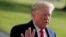 Donald Tramp, predsednik SAD, razgovara sa novinarima pred polazak na samit G-20 u Argentini.