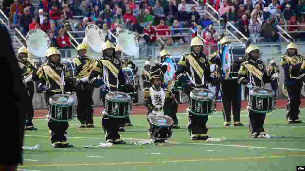 六岁小鼓手备受瞩目