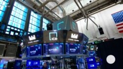 US economy on edge with uncertainty over tariffs