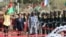 Shugaban Burkina Faso Roch Marc Christian Kabore tare &nbsp;da takwaran aikinsa shugaban Faransa Emmanuel Macron a fadar kasar dake Ouagadougou, Nuwamba 27, 2017&nbsp;