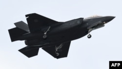 일본 항공자위대 소속 F-35 전투기.