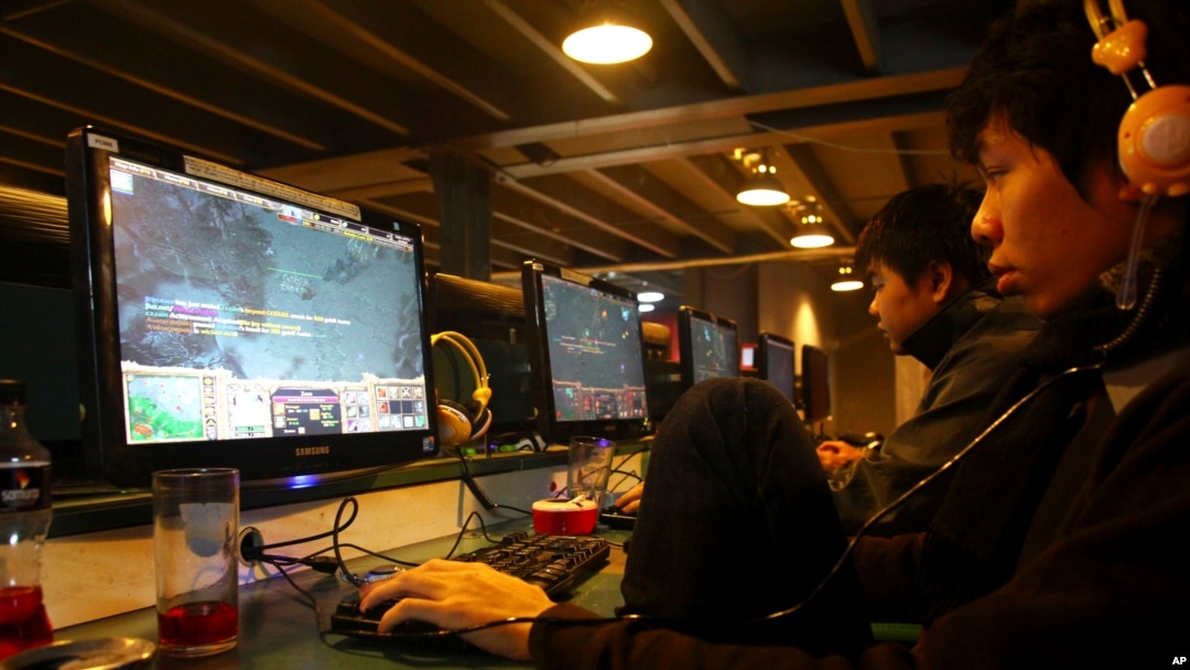 長期沉迷電腦遊戲會影響在校成績