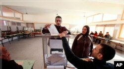 هاوڵاتیانی مه‌غریب په‌رله‌مانی نوێی وڵاته‌که‌یان هه‌ڵده‌بژێرن