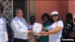 Entrega de bens ao Abrigo de Infância em Benguela, Angola. Campanha da Associação Angola Project