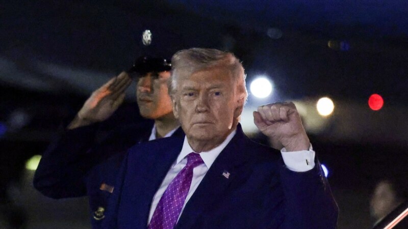 ترامپ: ئێران لەم ڕۆژانەدا لە سەرلێشێواوییەکی قووڵدایە سەبارەت بەوەی کێ سەرکردایەتی دەکات