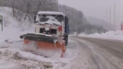 Набавени 18 нови возила за чистење снег, фалат уште 90