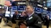 US Stock Prices Slump After Weak Retail Earnings, Price Growth