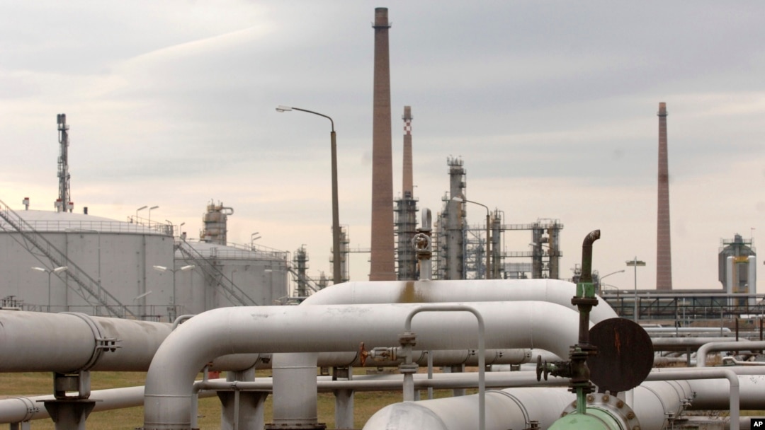 Нефтеперерабатывающий завод в Шведте (архивное фото)