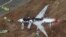 Olupina srušenog aviona kompanije Azijana Earlajnz kraj piste aerodroma u San Francisku