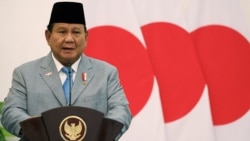 Presiden Prabowo Subianto menyampaikan pidato dalam konferensi pers di Istana Bogor, pada 11 Januari 2025. (Foto: Reuters/Ajeng Dinar Ulfiana)