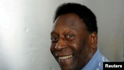 FILE PHOTO: Legendary Brazilian soccer player Pele poses for a portrait during an interview in New York