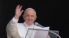 Vatikan: Paus Mulai Kembali Bekerja 