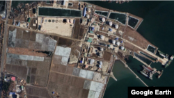 북한 유류탱크 밀집 지역을 촬영한 지난해 12월23일자 위성사진. 사진=Maxar Technologies / Google Earth 제공.