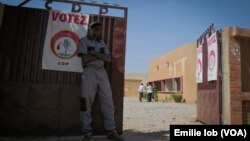 L'entrée du siège de l'ancien parti au pouvoir du Burkina Faso, le Congrès pour la démocratie et le progrès (CDP), à Ouagadougou.