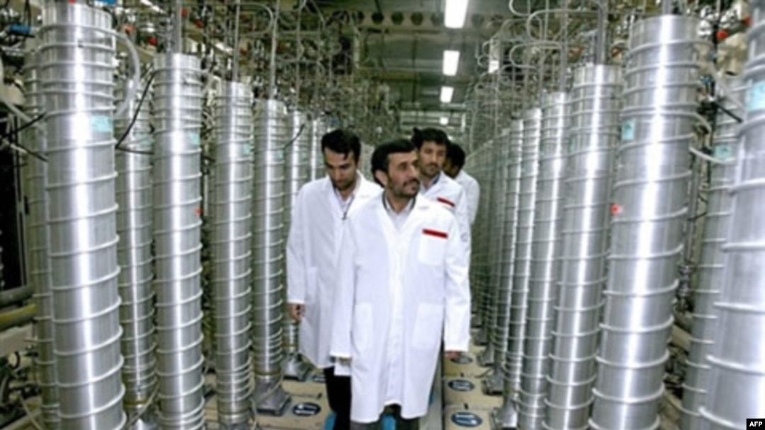 استفاده از استاکس نت برای وقفه در عملیات غنی سازی اورانیوم در ایران به گفته یک مقام پیشین آمریکائی گزینه ای بهتر از جنگ بود 