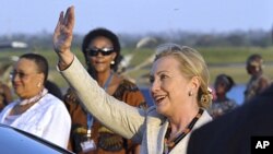 Secretaria de Estado Hillary Clinton em Dar es Salaam, Tanzania.