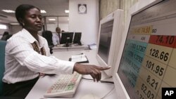 Cooperative Bank treasurer Caroline Mugadi in the Nairobi trading room. (file photo)