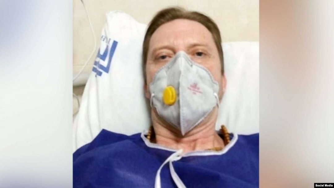 Michael White, veteran Angkatan Laut AS dibebaskan oleh Iran hari Kamis (4/6). 