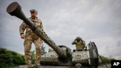 Досега, воените аналитичари велат дека Украина од почетокот на јуни повторно зазела околу 250 квадратни километри територија, но Русија ја задржала контролата врз големите копнени пространства