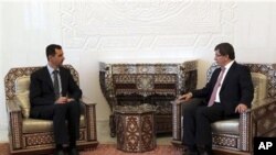 Rojnamevan Dekak Rojêva Dîyarbekirê Dinirxîne