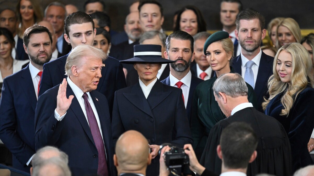 Bandiera Inaugurazione Trump 60&deg; 47&deg; Presidente 3'x5' (Gen 2025) 100% Poliestere Leggera