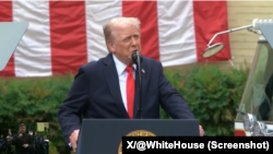 د امریکا ولسمشر، ډونالډ ترمپ د امریکا د جنګ وزارت کې د وینا پر مهال