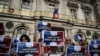  صدها تن روز پنجشنبه و برای دومین روز در اطراف بنای تاریخی باستیل در پاریس در اعتراض به یهودی ستیزی تجمع کردند.