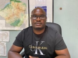 Tabani Moyo from the Media Institute of Southern Africa says the crackdown on citizens speaking out on social media is not confined to Zimbabwe, in Harare, Nov. 12, 2020. (Columbus Mavhunga/VOA)