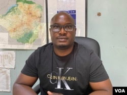 Tabani Moyo from the Media Institute of Southern Africa says the crackdown on citizens speaking out on social media is not confined to Zimbabwe, in Harare, Nov. 12, 2020. (Columbus Mavhunga/VOA)