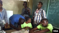 海地投票选举总统及议会