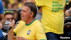 ARCHIVO - El expresidente de Brasil, Jair Bolsonaro, asiste a una protesta contra la Corte Suprema de Brasil en el Día de la Independencia en la Avenida Paulista, Sao Paulo, Brasil, el 7 de septiembre de 2024. 