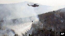 一架俄罗斯直升飞机在西伯利亚西北地区坠毁。