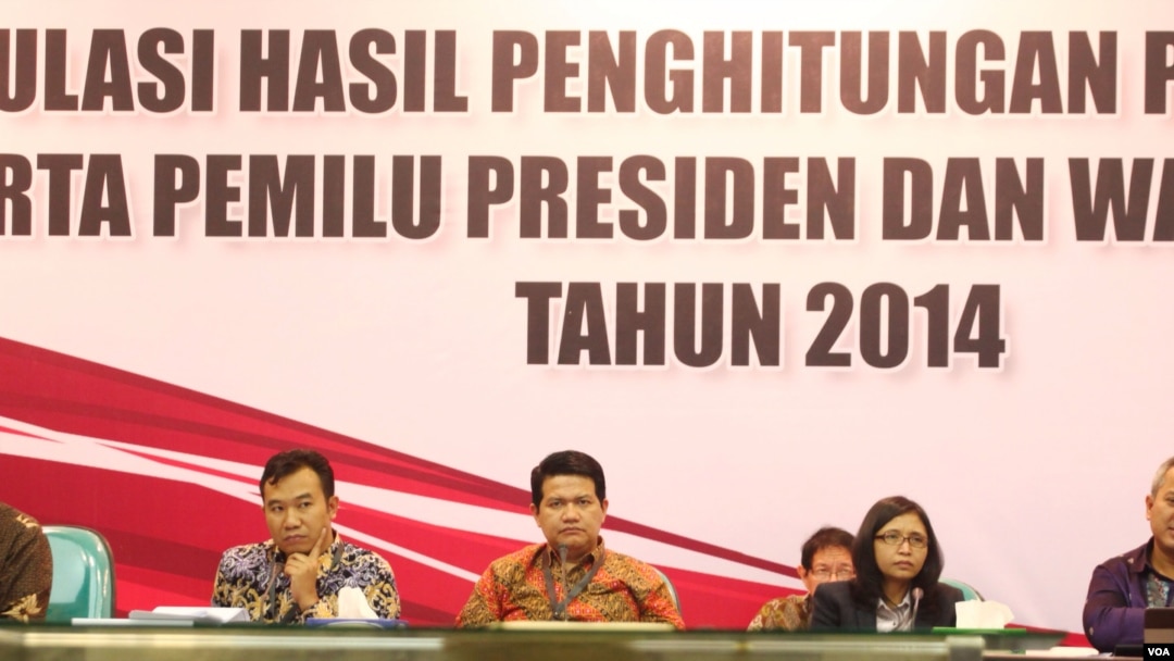 Komisi Pemilihan Umum (KPU) menetapkan Joko Widodo-Jusuf Kalla sebagai pemenang Pilpres 2014 di Jakarta, Selasa (22/7).