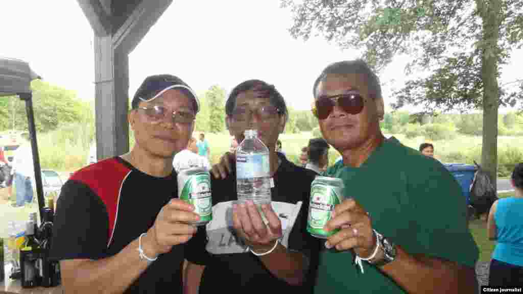 ບໍ່​ໄດ້​ກິນ​ນຳ​ກັນ​ດົນ​ແລ້ວ