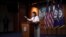 Foto archivo de la presidenta de la Cámara de Representantes, Nancy Pelosi, cuando habla durante una conferencia de prensa semanal en el Capitolio en Washington.