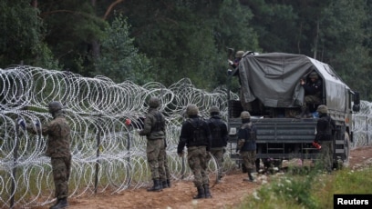 Polish Media Furious Over Belarus Border Ban