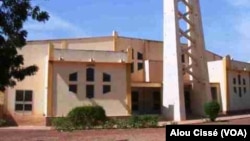 L'Église de la Soeur enlevée, à Koutiala, au Mali, le 8 février 2017. (VOA/Alou Cissé)