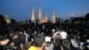 Hàng ngàn người tụ tập ở Bangkok phản đối chính phủ Thái Lan