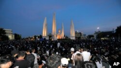 Thai anti-government protesters gather front of the Democracy Monument in Bangkok, Thailand, July 18, 2020.