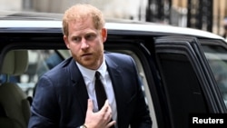 Pangeran Inggris Harry (Duke of Sussex) tiba di Pengadilan Tinggi di London, Inggris, 6 Juni 2023. (REUTERS/Toby Melville)