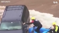 Пожарные в Оклахоме спасли водителя, которая не могла выбраться из своего авто