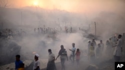 ဘင်္ဂလားဒေ့ရှ် ကော့စ်ဘဇား ရိုဟင်ဂျာဒုက္ခသည်စခန်းတခု မီးလောင်ခဲ့စဉ် (မတ်လ၊ ၂၀၂၃)