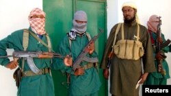 Kelompok militan Somalia, al-Shabab (foto: ilustrasi). Seorang pria AS didakwa memberikan bantuan materi kepada kelompok teroris al-Shabab.